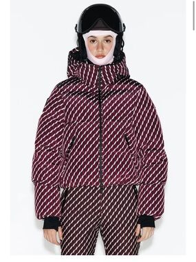 Zara skin collection anorak. S